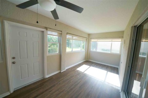 Купить виллу или дом в Те-Виллиджис, Флорида 6 комнат, 178.19м2, № 1885160 - фото 17