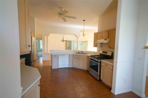 Купить виллу или дом в Те-Виллиджис, Флорида 6 комнат, 178.19м2, № 1885160 - фото 8