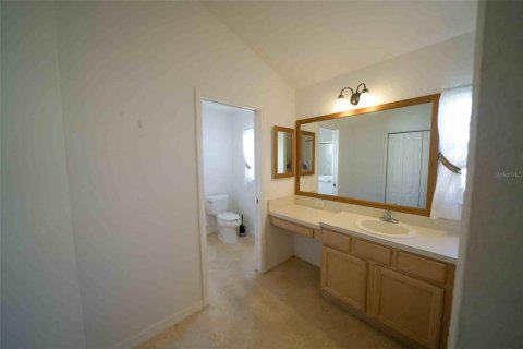 Купить виллу или дом в Те-Виллиджис, Флорида 6 комнат, 178.19м2, № 1885160 - фото 27