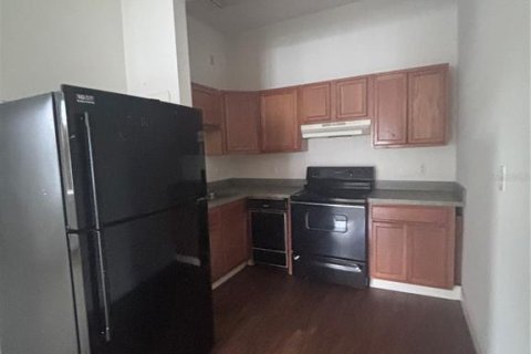 Appartement à louer à Kissimmee, Floride: 2 chambres, 95.04 m2 № 2385584 - photo 3