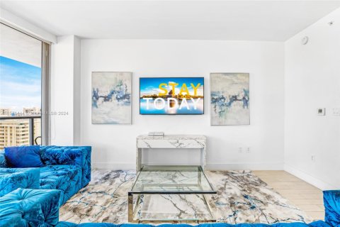 Copropriété à louer à Hallandale Beach, Floride: 3 chambres, 146.51 m2 № 1933858 - photo 5