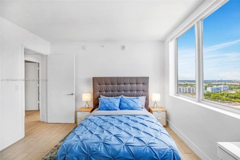 Copropriété à louer à Hallandale Beach, Floride: 3 chambres, 146.51 m2 № 1933858 - photo 19