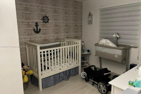 Villa ou maison à vendre à Miami, Floride: 3 chambres, 108.6 m2 № 1979907 - photo 5