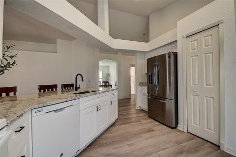 Villa ou maison à vendre à Wesley Chapel, Floride: 4 chambres, 163.88 m2 № 2418972 - photo 8