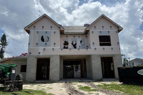 House in Orlando, Florida 5 bedrooms, 345.88 sq.m. № 1855497 - photo 11