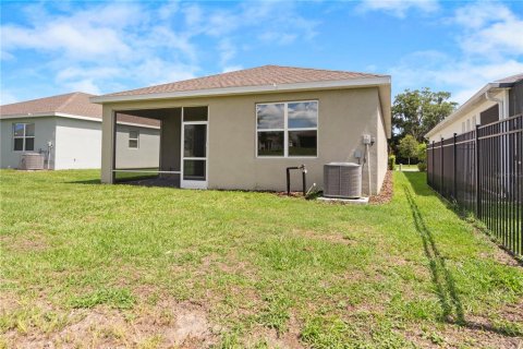 Villa ou maison à vendre à Wildwood, Floride: 3 chambres, 149.94 m2 № 1805401 - photo 28