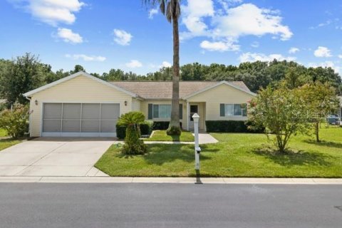 Casa en Dunnellon, Florida 3 dormitorios, 141.77 m2 № 2371507