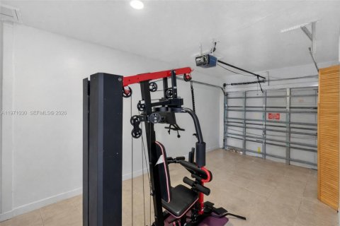 Villa ou maison à vendre à Miami, Floride: 3 chambres, 132.39 m2 № 2041360 - photo 12