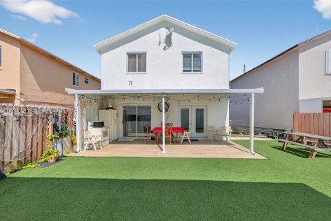 Villa ou maison à vendre à Miami, Floride: 3 chambres, 132.39 m2 № 2041360 - photo 29