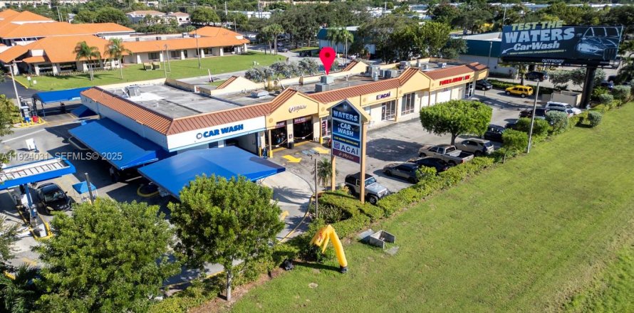 Commercial property in Boca Raton, Florida № 2038853