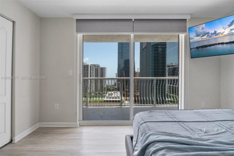 Condominio en venta en Miami, Florida, 2 dormitorios, 102.66 m2 № 2176484 - foto 20