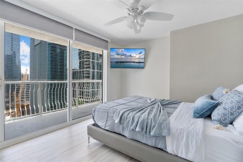 Condominio en venta en Miami, Florida, 2 dormitorios, 102.66 m2 № 2176484 - foto 18