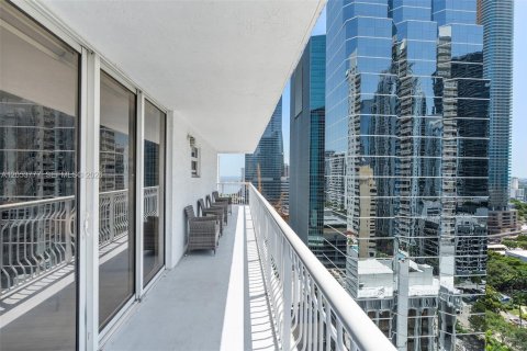 Condominio en venta en Miami, Florida, 2 dormitorios, 102.66 m2 № 2176484 - foto 15