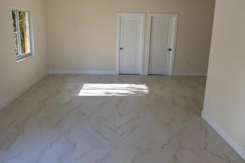 Villa ou maison à vendre à Fort Lauderdale, Floride: 3 chambres, 130.25 m2 № 2147204 - photo 3