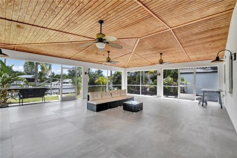 Casa en alquiler en Port Charlotte, Florida, 2 dormitorios, 98.29 m2 № 2098490 - foto 4