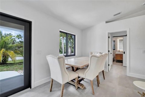 Casa en alquiler en Port Charlotte, Florida, 2 dormitorios, 98.29 m2 № 2098490 - foto 15