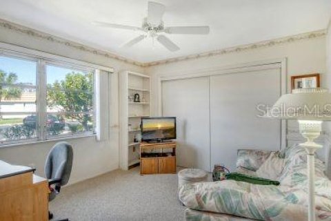 Condo in Sarasota, Florida, 2 bedrooms  № 1412626 - photo 25