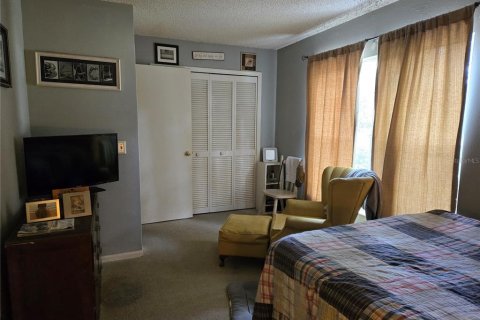 Townhouse in Winter Springs, Florida 3 bedrooms, 104.98 sq.m. № 1894570 - photo 16