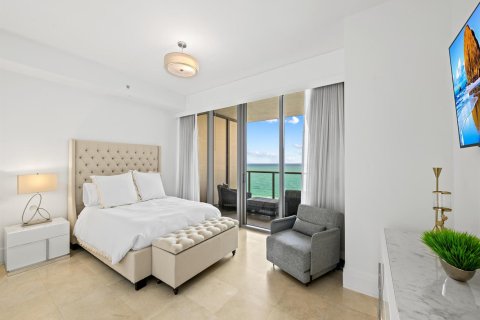 Copropriété à vendre à Bal Harbour, Floride: 2 chambres, 156.54 m2 № 2146567 - photo 5
