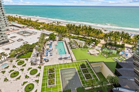 Copropriété à vendre à Bal Harbour, Floride: 2 chambres, 156.54 m2 № 2146567 - photo 23