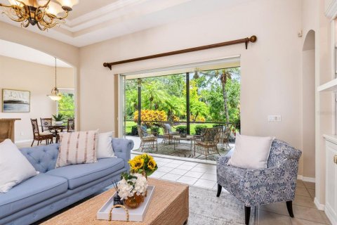 House in Lakewood Ranch, Florida 2 bedrooms, 196.77 sq.m. № 1781313 - photo 11