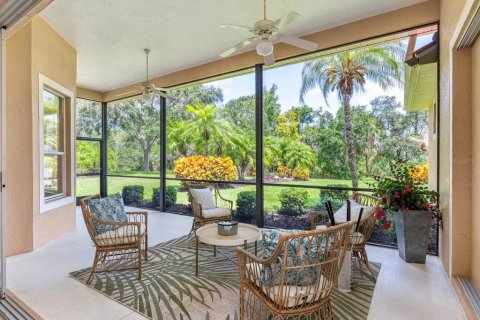 House in Lakewood Ranch, Florida 2 bedrooms, 196.77 sq.m. № 1781313 - photo 5