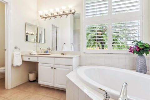 House in Lakewood Ranch, Florida 2 bedrooms, 196.77 sq.m. № 1781313 - photo 20