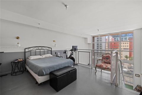 Condominio en venta en Miami, Florida, 1 dormitorio, 90.86 m2 № 1684105 - foto 19