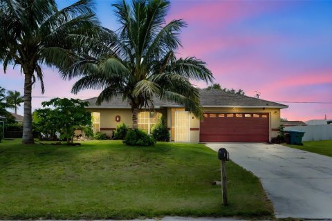 Villa ou maison à vendre à Cape Coral, Floride: 3 chambres, 132.11 m2 № 2294559 - photo 5