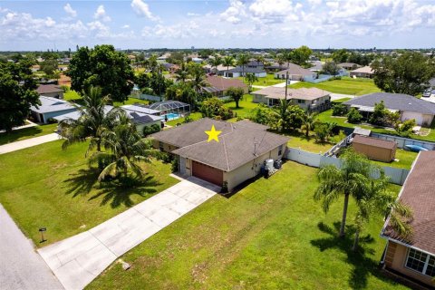 Villa ou maison à vendre à Cape Coral, Floride: 3 chambres, 132.11 m2 № 2294559 - photo 24