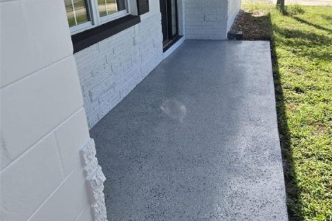 Villa ou maison à vendre à Hudson, Floride: 3 chambres, 125.42 m2 № 2405781 - photo 2