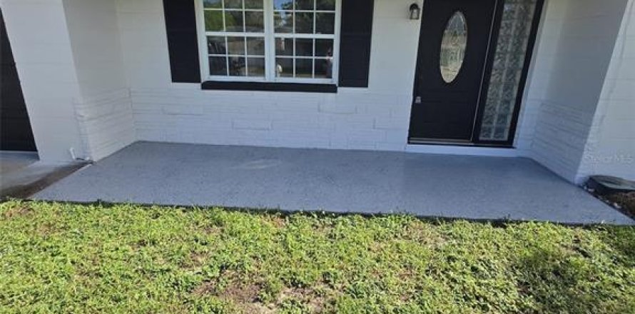 Villa ou maison à Hudson, Floride 3 chambres, 125.42 m2 № 2405781