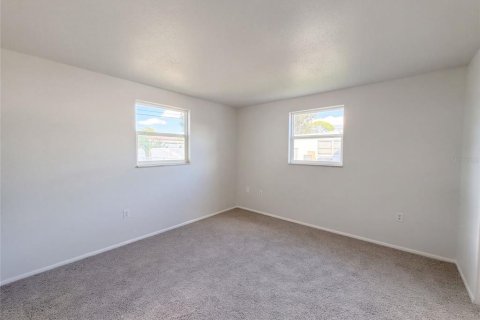 House in Bradenton, Florida 3 bedrooms, 102.94 sq.m. № 2425514 - photo 16