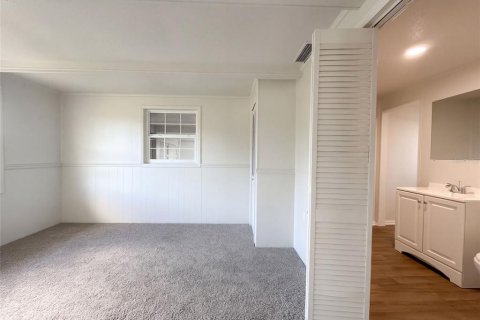 House in Bradenton, Florida 3 bedrooms, 102.94 sq.m. № 2425514 - photo 4