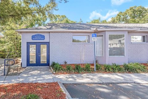Immobilier commercial à louer à Tampa, Floride: 1770.44 m2 № 2166708 - photo 2