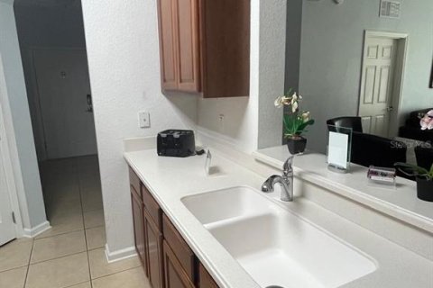 Copropriété à louer à Orlando, Floride: 3 chambres, 115.85 m2 № 2167732 - photo 11