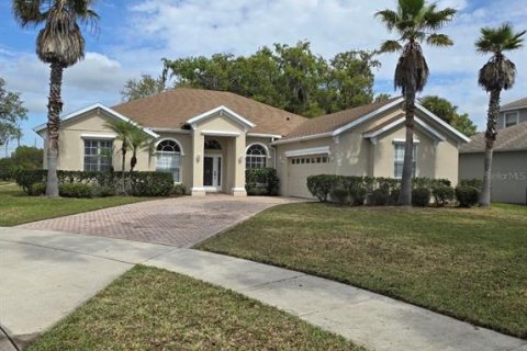 House in Kissimmee, Florida 4 bedrooms, 242.47 sq.m. № 2196850