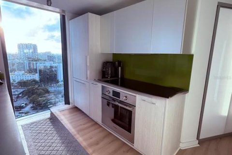 Condo in Miami, Florida, 2 bedrooms № 2205817 - photo 15