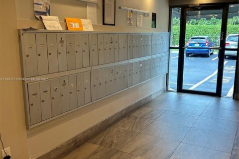 Снять в аренду кондоминиум в Лодерхилл, Флорида 2 спальни, 101.45м2, № 1929725 - фото 10