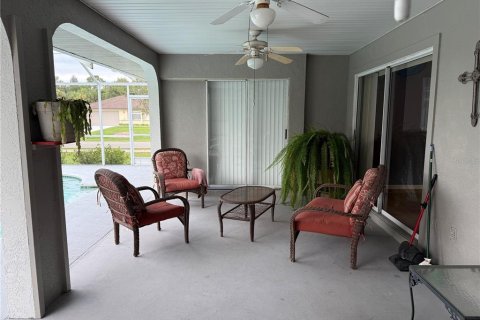 Casa en venta en Port Charlotte, Florida, 3 dormitorios, 145.21 m2 № 1913718 - foto 23