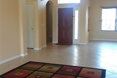 Casa en alquiler en Kissimmee, Florida, 4 dormitorios, 214.42 m2 № 1879215 - foto 5