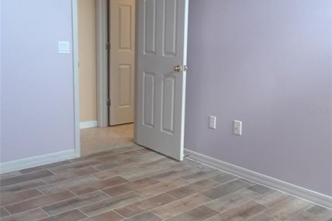 Casa en alquiler en Kissimmee, Florida, 4 dormitorios, 214.42 m2 № 1879215 - foto 16