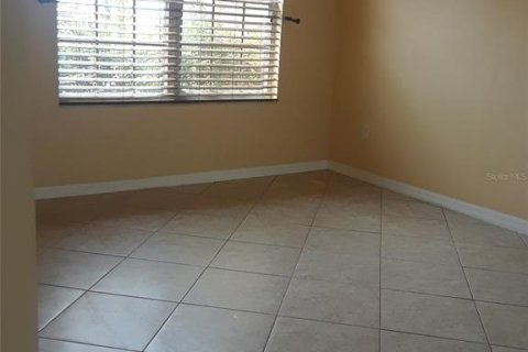 Casa en alquiler en Kissimmee, Florida, 4 dormitorios, 214.42 m2 № 1879215 - foto 7