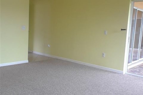Casa en alquiler en Kissimmee, Florida, 4 dormitorios, 214.42 m2 № 1879215 - foto 24