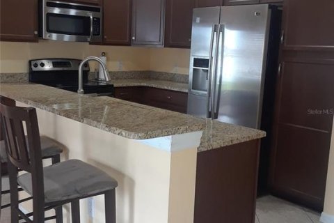 Снять в аренду виллу или дом в Киссимми, Флорида 4 спальни, 214.42м2, № 1879215 - фото 11