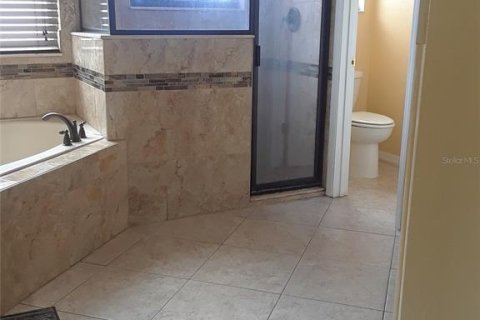 Casa en alquiler en Kissimmee, Florida, 4 dormitorios, 214.42 m2 № 1879215 - foto 26