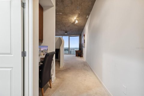 Condominio en venta en Orlando, Florida, 1 dormitorio, 79.34 m2 № 1561143 - foto 11
