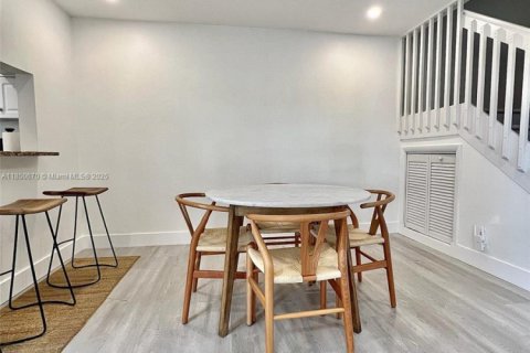 Touwnhouse à vendre à Cooper City, Floride: 3 chambres, 154.78 m2 № 1856879 - photo 19