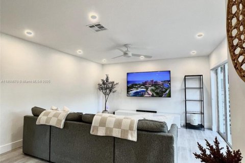 Touwnhouse à vendre à Cooper City, Floride: 3 chambres, 154.78 m2 № 1856879 - photo 22
