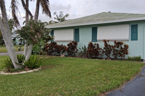 Condominio en venta en Delray Beach, Florida, 2 dormitorios, 88.26 m2 № 1830807 - foto 2